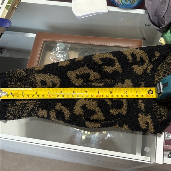 Barefoot Dreams Cozy Animal Print Dog Coat - Picture 4 of 5